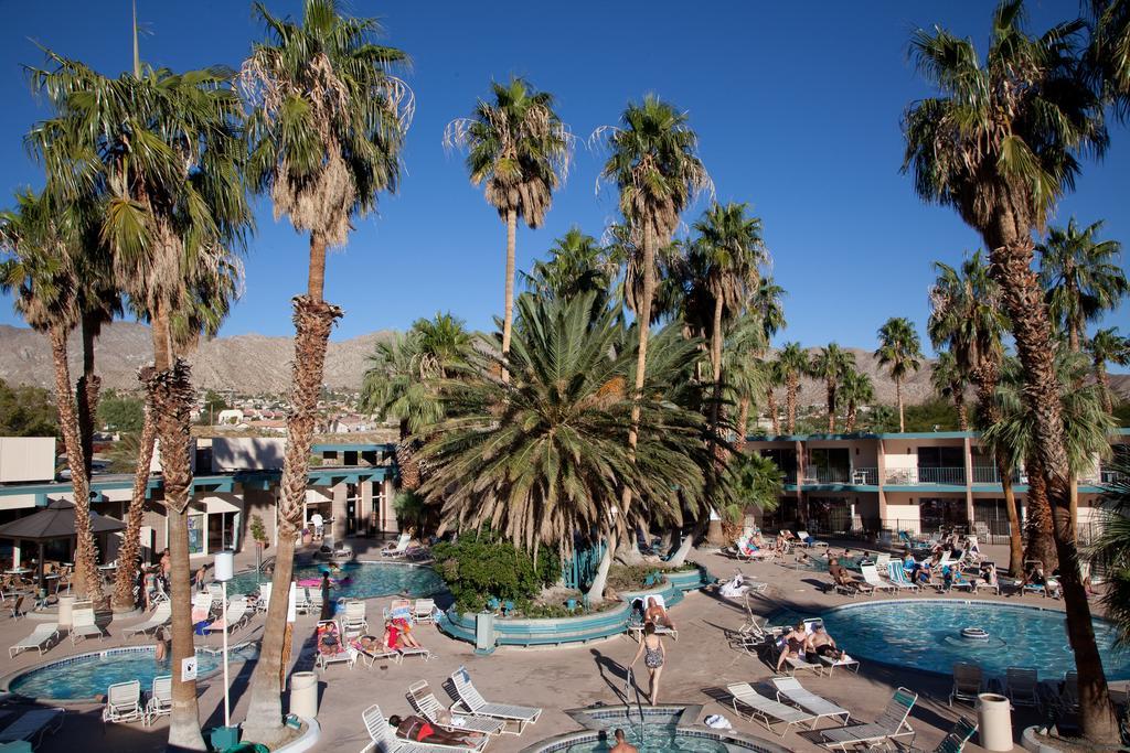 Desert Hot Springs Spa Hotel Luaran gambar